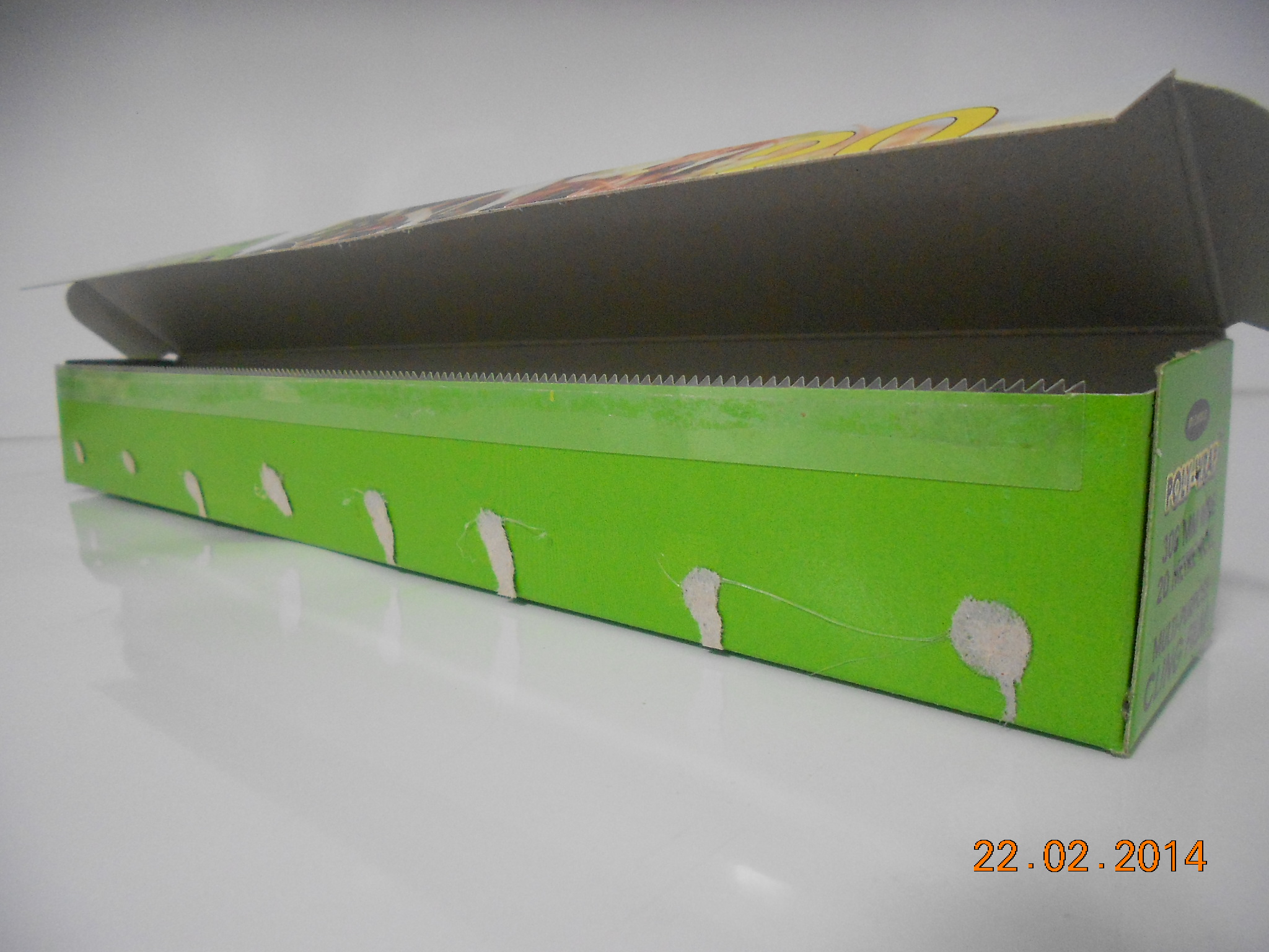 Dispensador duplex com cortador de pl&aacute;stico