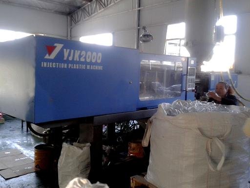 Garrafas pl&aacute;sticas PET